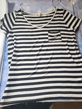 Cyrus Black & White Striped V-Neck Pocket Tee
